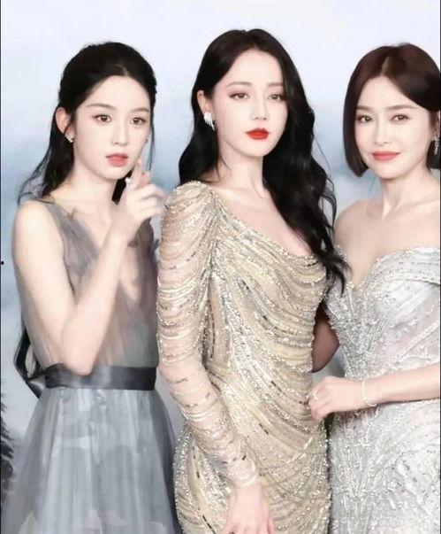 明星美女贴贴,贴贴瞬间引发网友热议